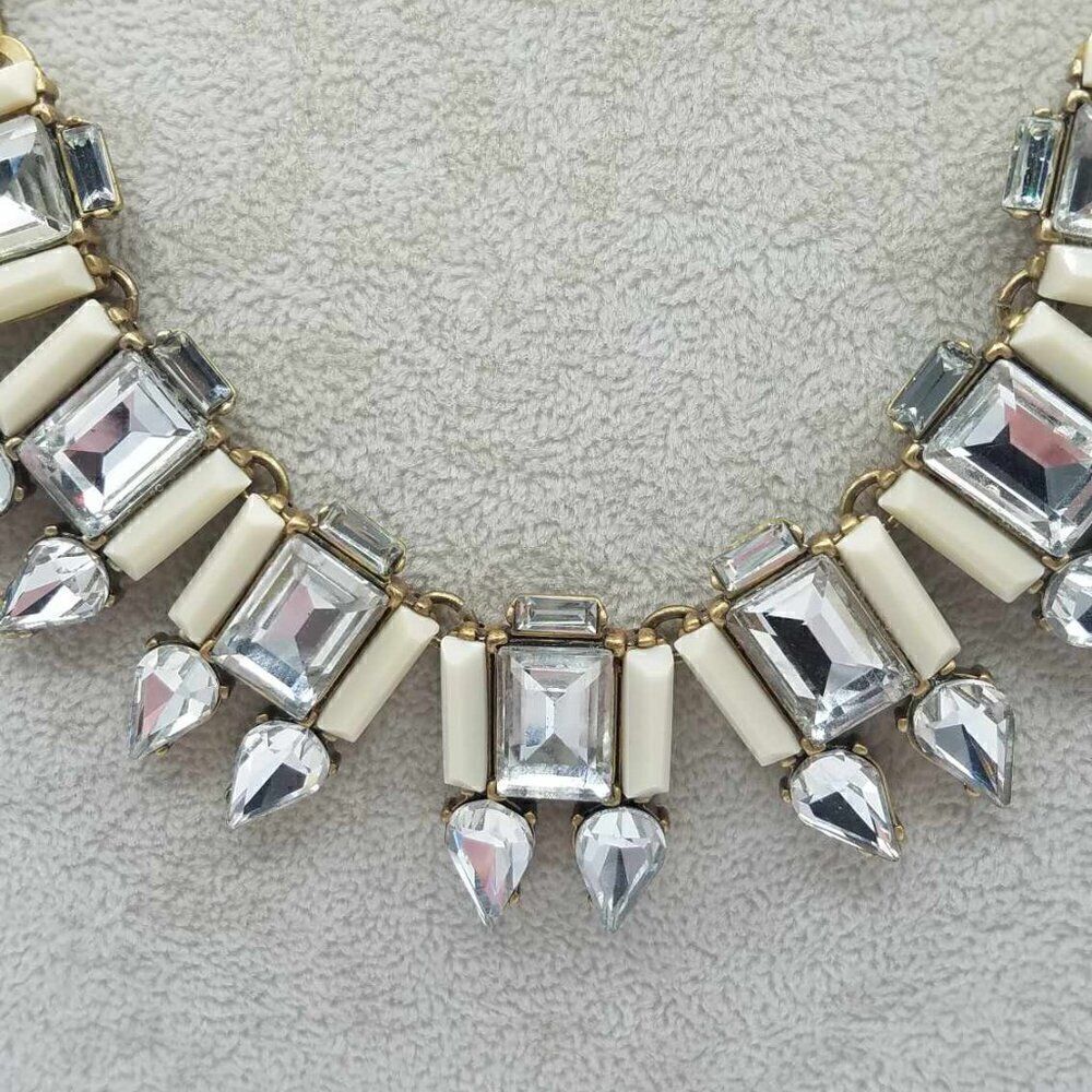 J Crew Clear Crystal White Stone Art Deco Necklace - Picture 3 of 12
